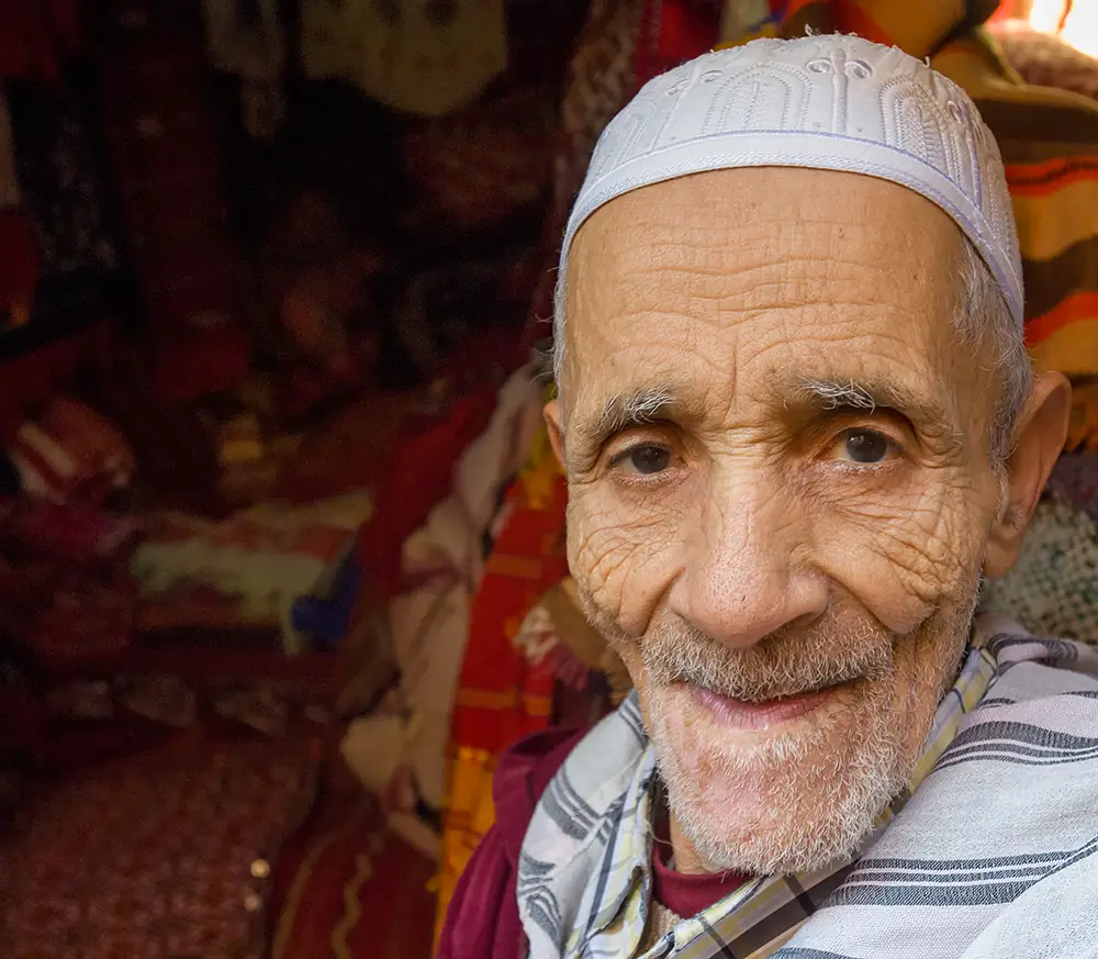 Photographing people in Morocco - Old Man portrait