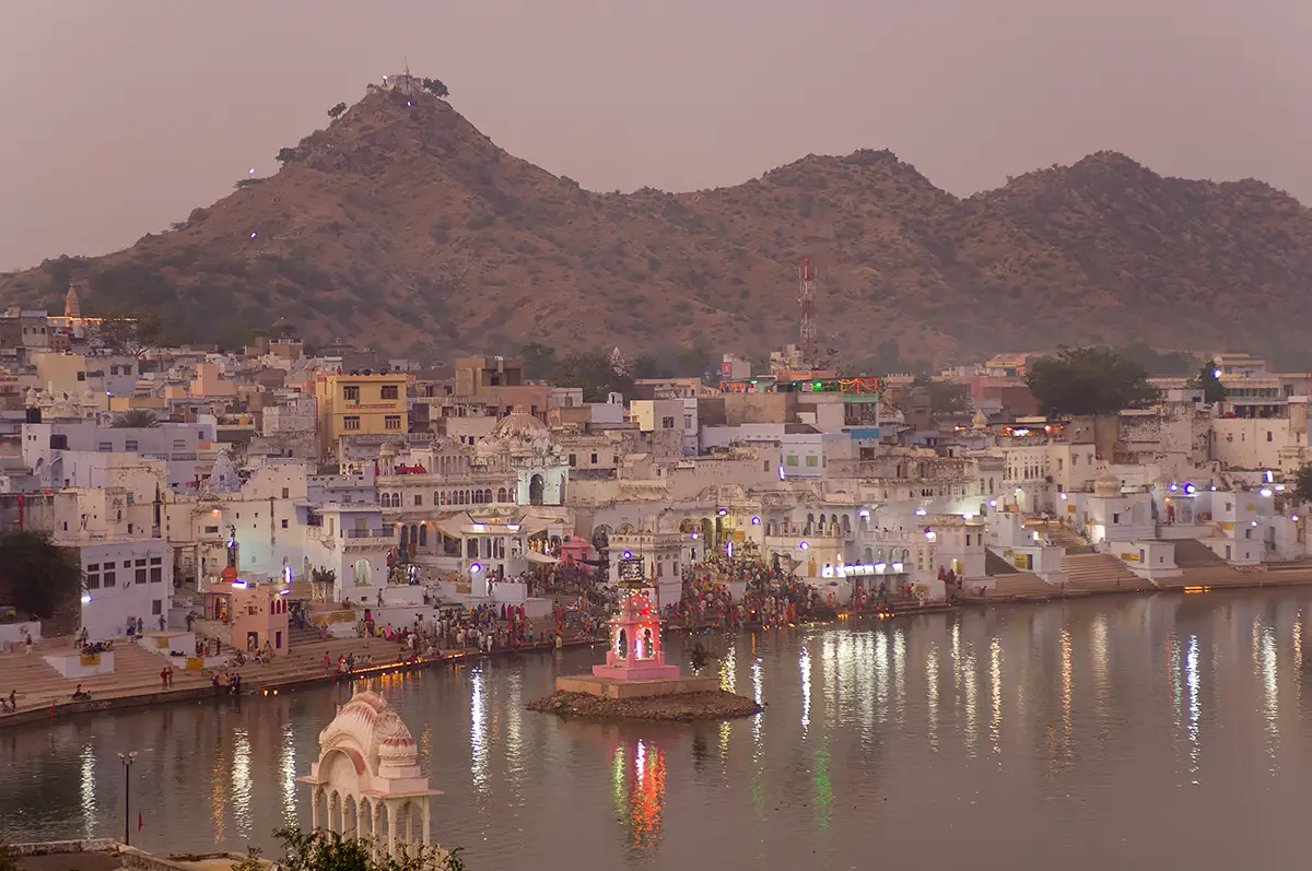 Rajasthan Photo Tour - Pushkar Lake at dusk